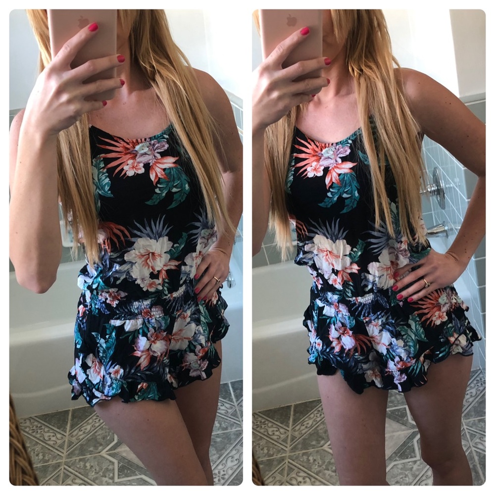 Rip Curl tropical romper